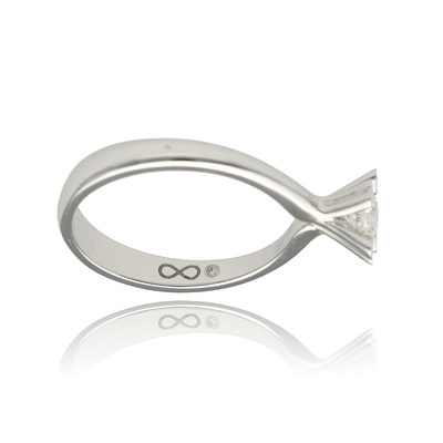 Fehér arany gyűrű 53-as méret (B38139_3I)